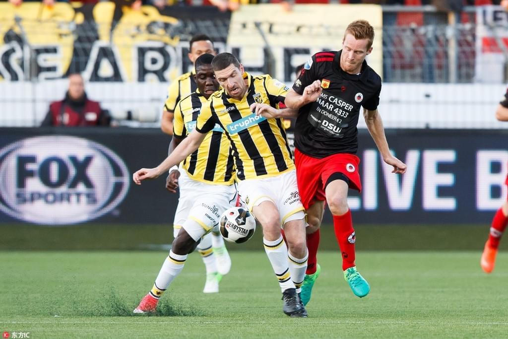 少年时期的 少年时期的