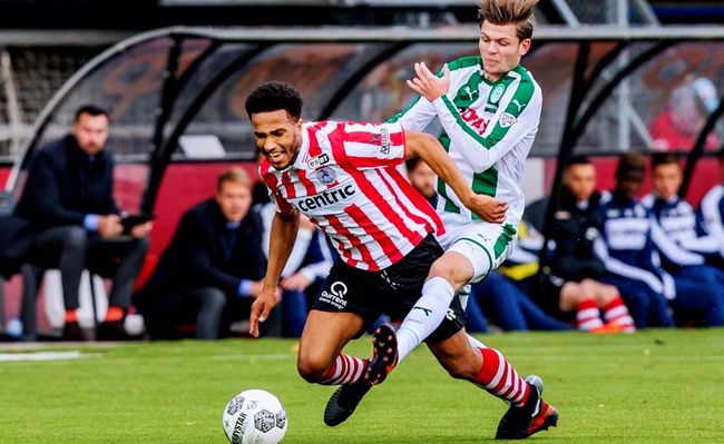 在赛后首次 在赛后首次